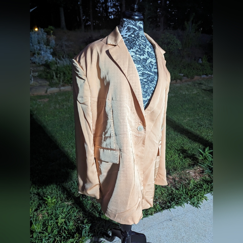 SheIn: Women's Apricot Blazer with Shoulder Pads, Back Slit & Button